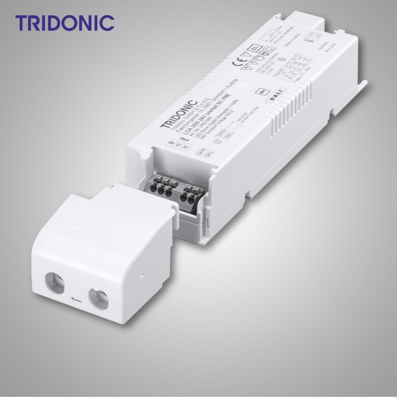 Alimentation pilotable d'interieur
